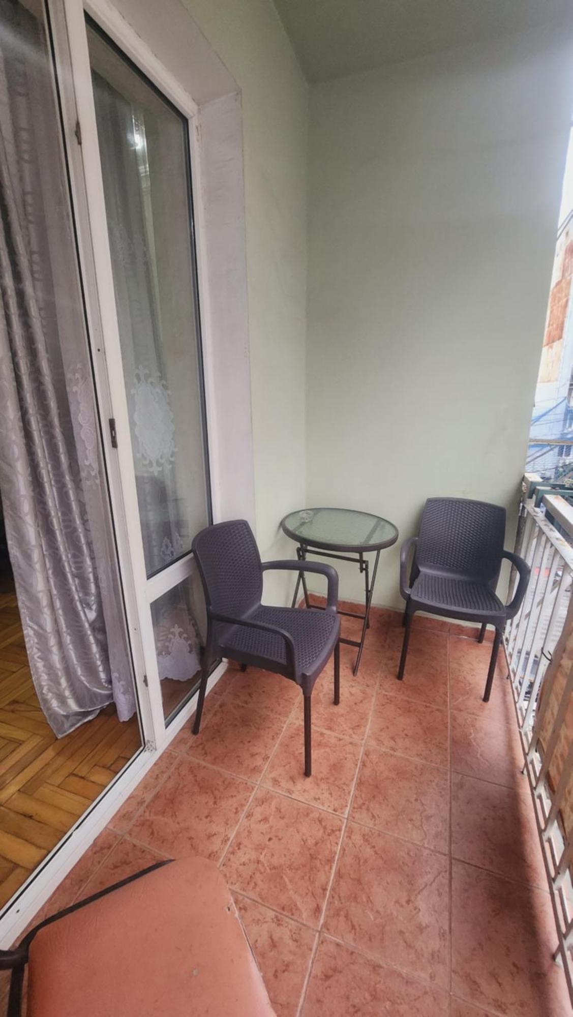 Apartment On 26 May Str Batumi Zewnętrze zdjęcie